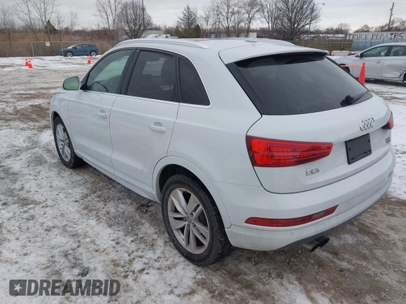 2017 Audi Q3 Premium Plus z VIN WA1JCCFS6HR008921, wystawiony jako IAAI lot #41351675 z przebiegiem 117 158 mil mil oraz . Historia ofert i sprzedaży dostępna na DreamBid. Obrazek 3.