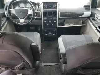 2010 Dodge Grand Caravan SXT with VIN 2D4RN5D12AR244722, listed as a Copart auction lot 43725005 with 210,546 mi miles and Clean Title. Bid and sale history available at DreamBid. Image 8.