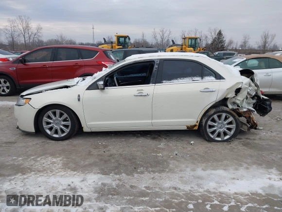 2012 Lincoln MKZ with VIN 3LNHL2GC8CR838041, listed as a IAAI auction lot 41548845 with 229,691 mi miles. Bid and sale history available at carsss.com. Image 14.