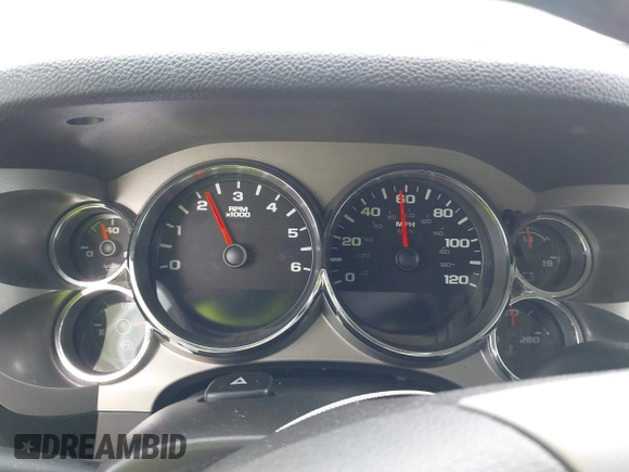 2013 GMC Sierra 1500 SLE z VIN 3GTP1VE09DG302860, wystawiony jako IAAI lot #42031246 z przebiegiem Nie podano mil oraz . Historia ofert i sprzedaży dostępna na DreamBid. Obrazek 16.