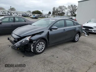 2024 Kia Forte LXS with VIN 3KPF24AD0RE772483, listed as a Copart auction lot 49000755 with 2,791 mi miles and Salvage Title. Bid and sale history available at carsss.com. Image 1.