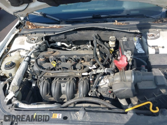 2010 Mercury Milan with VIN 3MEHM0HA7AR639867, listed as a IAAI auction lot 42101675 with 202,118 mi miles and . Bid and sale history available at DreamBid. Image 10.