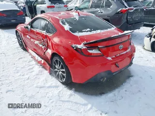2022 Toyota GR86 with VIN JF1ZNBC15N8750081, listed as a IAAI auction lot 41164417 with 30,898 mi miles. Bid and sale history available at carsss.com. Image 3.