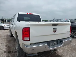 2018 Ram 2500 Tradesman with VIN 3C6UR5CJ6JG283565, listed as a IAAI auction lot 42111662 with 146,527 mi miles and . Bid and sale history available at DreamBid. Image 6.