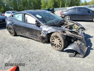 2024 Tesla Model 3 z VIN 5YJ3E1EA0RF724968, wystawiony jako Copart lot #55357885 z przebiegiem Nie podano mil oraz Szkoda całkowita • Salvage title. Historia ofert i sprzedaży dostępna na DreamBid. Obrazek 4.