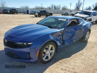 2019 Chevrolet Camaro 1LT z VIN 1G1FB1RX7K0140195, wystawiony jako Copart lot #43271495 z przebiegiem 83 696 mil mil oraz Szkoda całkowita • Salvage title. Historia ofert i sprzedaży dostępna na DreamBid. Obrazek 1.