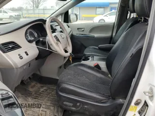 2012 Toyota Sienna SE with VIN 5TDXK3DC5CS187882, listed as a Copart auction lot 47955425 with 289,654 mi miles and Salvage Title. Bid and sale history available at carsss.com. Image 7.