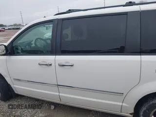 2008 Dodge Grand Caravan SXT with VIN 2D8HN54P88R706791, listed as a IAAI auction lot 42019935 with 222,835 mi miles and . Bid and sale history available at DreamBid. Image 15.