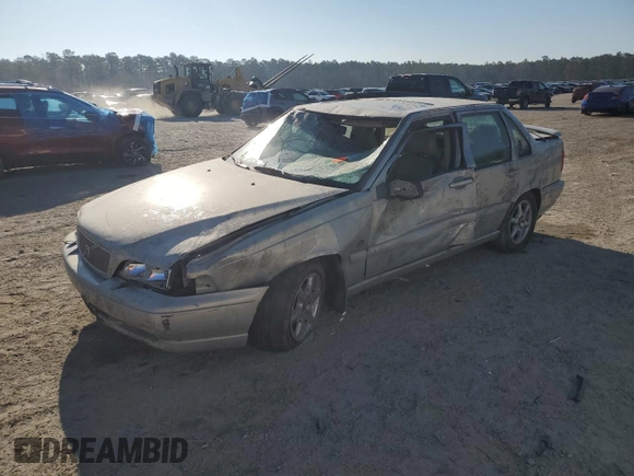 2000 Volvo S70 с VIN YV1LS61J7Y2632876, выставлен на аукционе Copart как лот 43056285 с пробегом Не указан миль и Списание • Salvage title. История ставок и продаж доступна на DreamBid. Изображение 1.