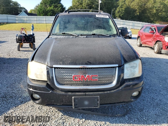 2005 GMC Envoy SLT with VIN 1GKDT13S052246204, listed as a Copart auction lot 68541044 with 155,702 mi miles and Salvage Title. Bid and sale history available at carsss.com. Image 5.