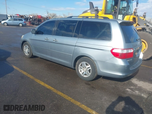 2006 Honda Odyssey EX-L with VIN 5FNRL386X6B018587, listed as a IAAI auction lot 41725966 with 168,215 mi miles. Bid and sale history available at carsss.com. Image 3.