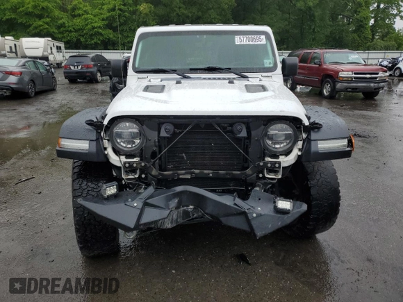2019 Jeep Wrangler Unlimited Rubicon with VIN 1C4HJXFG8KW678265, listed as a Copart auction lot 57700695 with 120,950 mi miles and Salvage title. Bid and sale history available at DreamBid. Image 5.