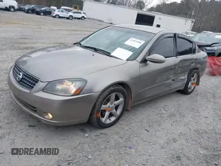 2005 Nissan Altima 3.5 SE with VIN 1N4BL11D05N430151, listed as a IAAI auction lot 41387898 with 257,990 mi miles. Bid and sale history available at carsss.com. Image 2.