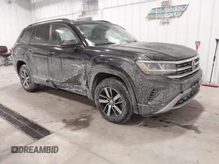 2021 Volkswagen Atlas SE z VIN 1V2LP2CA8MC528400, wystawiony jako IAAI lot #41607801 z przebiegiem 83 196 mil mil oraz . Historia ofert i sprzedaży dostępna na DreamBid. Obrazek 1.