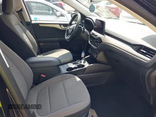2021 Ford Escape SE with VIN 1FMCU9G65MUB03411, listed as a IAAI auction lot 42423432 with 121,755 mi miles and . Bid and sale history available at DreamBid. Image 5.