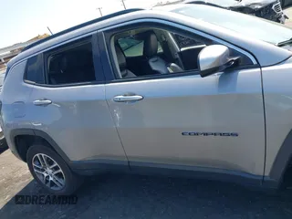 2018 Jeep Compass Latitude with VIN 3C4NJCBBXJT102753, listed as a IAAI auction lot 42379577 with 98,423 mi miles and . Bid and sale history available at DreamBid. Image 13.