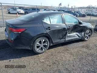 2021 Nissan Sentra SV z VIN 3N1AB8CVXMY279895, wystawiony jako IAAI lot #41794768 z przebiegiem 169 955 mil mil oraz . Historia ofert i sprzedaży dostępna na DreamBid. Obrazek 4.