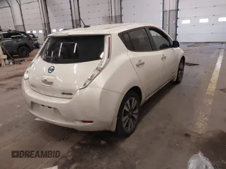 2016 Nissan LEAF SV with VIN 1N4BZ0CP2GC304243, listed as a IAAI auction lot 41914959 with 85,420 mi miles. Bid and sale history available at carsss.com. Image 4.