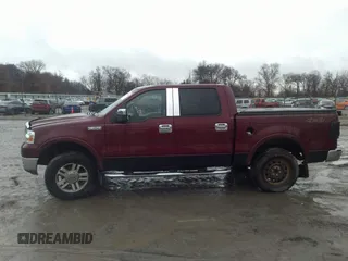 2005 Ford F-150 XLT with VIN 1FTPW14565KE49963, listed as a IAAI auction lot 41709433 with 202,322 mi miles. Bid and sale history available at carsss.com. Image 14.