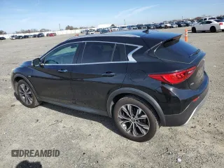 2017 Infiniti QX30 Luxury z VIN SJKCH5CR1HA037364, wystawiony jako Copart lot #44723845 z przebiegiem 82 453 mil mil oraz Szkoda całkowita • Salvage title. Historia ofert i sprzedaży dostępna na DreamBid. Obrazek 2.
