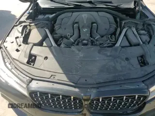 2019 BMW 7 Series 750i z VIN WBA7F0C59KGM24840, wystawiony jako Copart lot #65576915 z przebiegiem 47 884 mil mil oraz Czysty tytuł • Clean title. Historia ofert i sprzedaży dostępna na DreamBid. Obrazek 13.