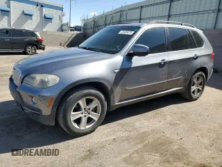 2007 BMW X5 4.8i z VIN 4USFE835X7LY65403, wystawiony jako Copart lot #52489675 z przebiegiem 126 041 mil mil oraz Czysty tytuł • Clean title. Historia ofert i sprzedaży dostępna na DreamBid. Obrazek 1.