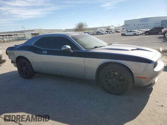 2015 Dodge Challenger SXT with VIN 2C3CDZAG5FH710411, listed as a Copart auction lot 81759714 with 123,386 mi miles and Salvage Title. Bid and sale history available at carsss.com. Image 4.