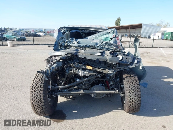 2024 Jeep Wrangler Rubicon with VIN 1C4PJXFG1RW335531, listed as a IAAI auction lot 40800569 with Not Provided miles. Bid and sale history available at carsss.com. Image 6.