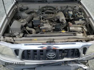 2001 Toyota Tacoma PreRunner with VIN 5TENM92N21Z783248, listed as a Copart auction lot 52572235 with 206,536 mi miles and Salvage title. Bid and sale history available at DreamBid. Image 12.