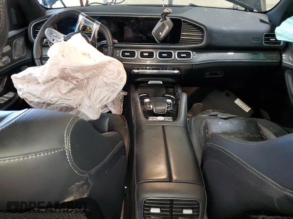 2023 Mercedes-Benz GLE 53 AMG with VIN 4JGFB6BE9PA868885, listed as a Copart auction lot 42958715 with 40,632 mi miles and Salvage title. Bid and sale history available at DreamBid. Image 8.