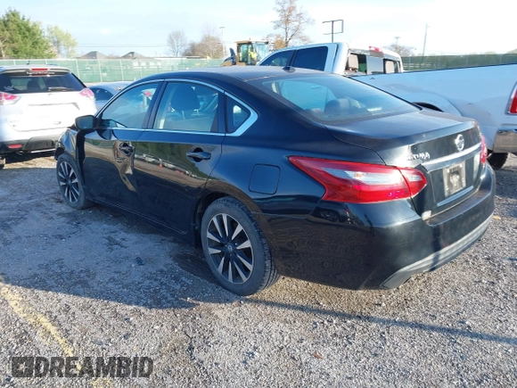 2018 Nissan Altima SV with VIN 1N4AL3AP0JC209978, listed as a IAAI auction lot 41958173 with 104,425 mi miles and . Bid and sale history available at DreamBid. Image 3.