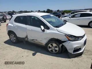 2020 Chevrolet Trax LS with VIN KL7CJKSB7LB065079, listed as a Copart auction lot 62301365 with 64,325 mi miles and Salvage title. Bid and sale history available at DreamBid. Image 4.