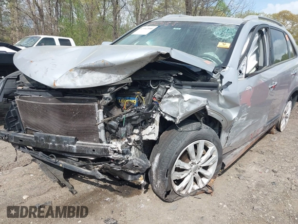 2011 Kia Sorento LX with VIN 5XYKT4A22BG063573, listed as a IAAI auction lot 41942588 with 1 mi miles. Bid and sale history available at carsss.com. Image 6.