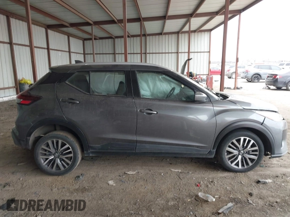 2021 Nissan Kicks SV with VIN 3N1CP5CV2ML505854, listed as a IAAI auction lot 41612618 with 137,181 mi miles. Bid and sale history available at carsss.com. Image 12.