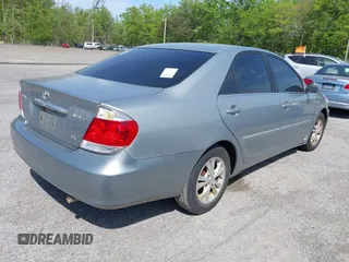 2005 Toyota Camry LE with VIN 4T1BF32KX5U610667, listed as a IAAI auction lot 42132769 with Not Provided miles and . Bid and sale history available at DreamBid. Image 4.