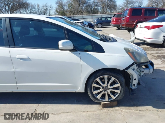2013 Honda Fit Sport with VIN JHMGE8H54DC059358, listed as a IAAI auction lot 41776717 with 90,595 mi miles. Bid and sale history available at carsss.com. Image 19.