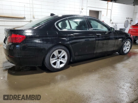 2012 BMW 5 Series 528i xDrive with VIN WBAXH5C50CDW09515, listed as a Copart auction lot 55122825 with 124,601 mi miles and Clean Title. Bid and sale history available at DreamBid. Image 3.
