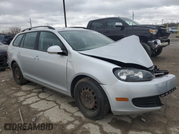 2013 Volkswagen Jetta SportWagen S with VIN 3VWPP7AJ7DM647716, listed as a Copart auction lot 49524925 with 139,153 mi miles and Salvage Title. Bid and sale history available at carsss.com. Image 4.