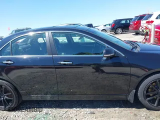 2008 Acura TSX with VIN JH4CL968X8C015152, listed as a IAAI auction lot 41884151 with 196,277 mi miles. Bid and sale history available at carsss.com. Image 14.
