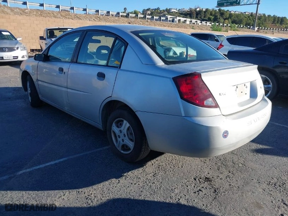 2005 Saturn ION with VIN 1G8AG52F55Z147846, listed as a IAAI auction lot 41133511 with 257,279 mi miles. Bid and sale history available at carsss.com. Image 3.