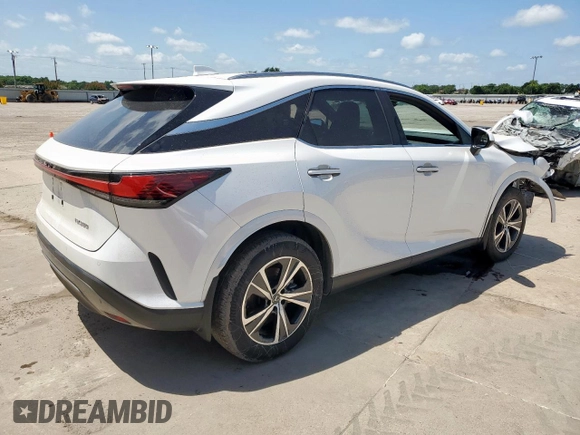 2024 Lexus RX 350 with VIN JTJCHMAA2R2016445, listed as a Copart auction lot 64365735 with 22,808 mi miles and Clean title. Bid and sale history available at DreamBid. Image 3.