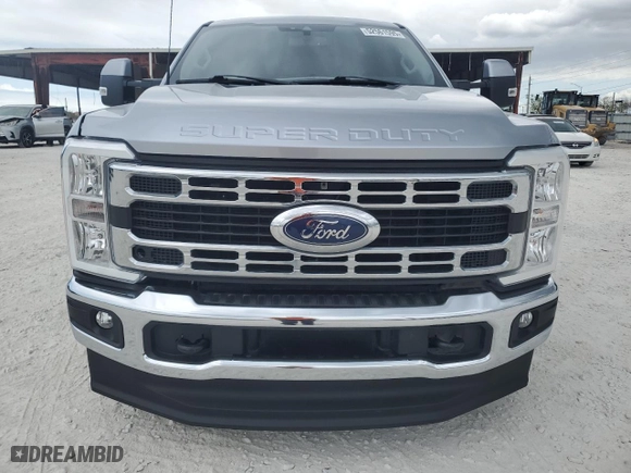 2023 Ford Super Duty F-250 SRW XL with VIN 1FT7W2BN2PED30124, listed as a Copart auction lot 52561595 with 25,334 mi miles and Salvage Title. Bid and sale history available at carsss.com. Image 5.