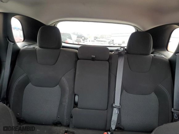 2019 Jeep Cherokee Latitude with VIN 1C4PJLCBXKD428521, listed as a Copart auction lot 46056055 with 139,937 mi miles and Salvage Title. Bid and sale history available at carsss.com. Image 10.