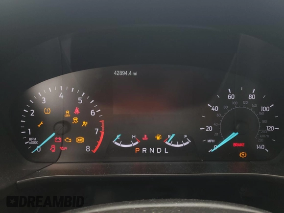 2020 Ford Escape SE z VIN 1FMCU0G61LUA83989, wystawiony jako Copart lot #53801744 z przebiegiem 42 894 mil mil oraz Nie do naprawy • Non repairable. Historia ofert i sprzedaży dostępna na DreamBid. Obrazek 9.