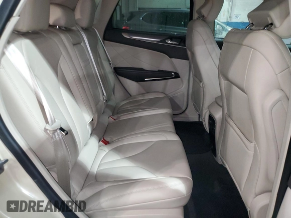 2018 Lincoln MKC Premiere with VIN 5LMCJ1D99JUL20638, listed as a Copart auction lot 45982755 with 45,024 mi miles and Clean title. Bid and sale history available at DreamBid. Image 11.