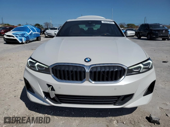 2024 BMW 3 Series 330i z VIN 3MW69FF06R8E24468, wystawiony jako Copart lot #48425065 z przebiegiem 11 875 mil mil oraz Szkoda całkowita • Salvage title. Historia ofert i sprzedaży dostępna na DreamBid. Obrazek 5.
