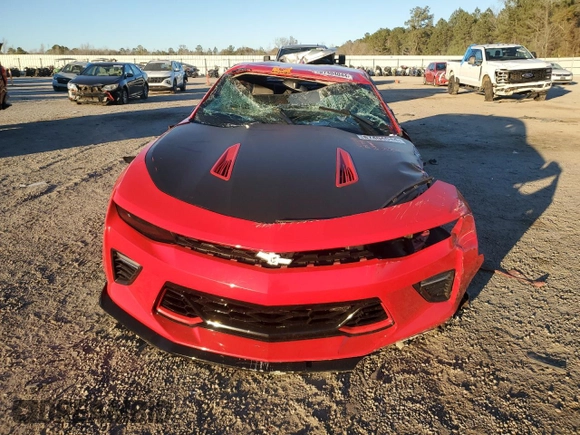 2016 Chevrolet Camaro 2SS with VIN 1G1FG1R78G0128775, listed as a Copart auction lot 87404044 with Not provided miles and Salvage title. Bid and sale history available at DreamBid. Image 5.