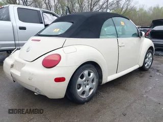 2003 Volkswagen Beetle GLS with VIN 3VWCK21Y43M315003, listed as a IAAI auction lot 41914125 with Not Provided miles and . Bid and sale history available at DreamBid. Image 4.