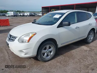 2012 Nissan Rogue S z VIN JN8AS5MV5CW370125, wystawiony jako IAAI lot #42498248 z przebiegiem 191 444 mil mil oraz . Historia ofert i sprzedaży dostępna na DreamBid. Obrazek 2.