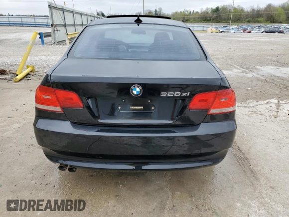 2008 BMW 3 Series 328xi z VIN WBAWV53538P078580, wystawiony jako Copart lot #52483785 z przebiegiem 121 613 mil mil oraz Nie do naprawy • Non repairable. Historia ofert i sprzedaży dostępna na DreamBid. Obrazek 6.